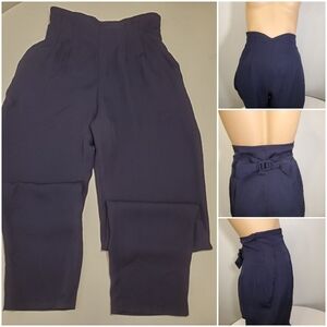 🌼HP🌼NWOT Navy Blue High Waisted Tapered Pants
